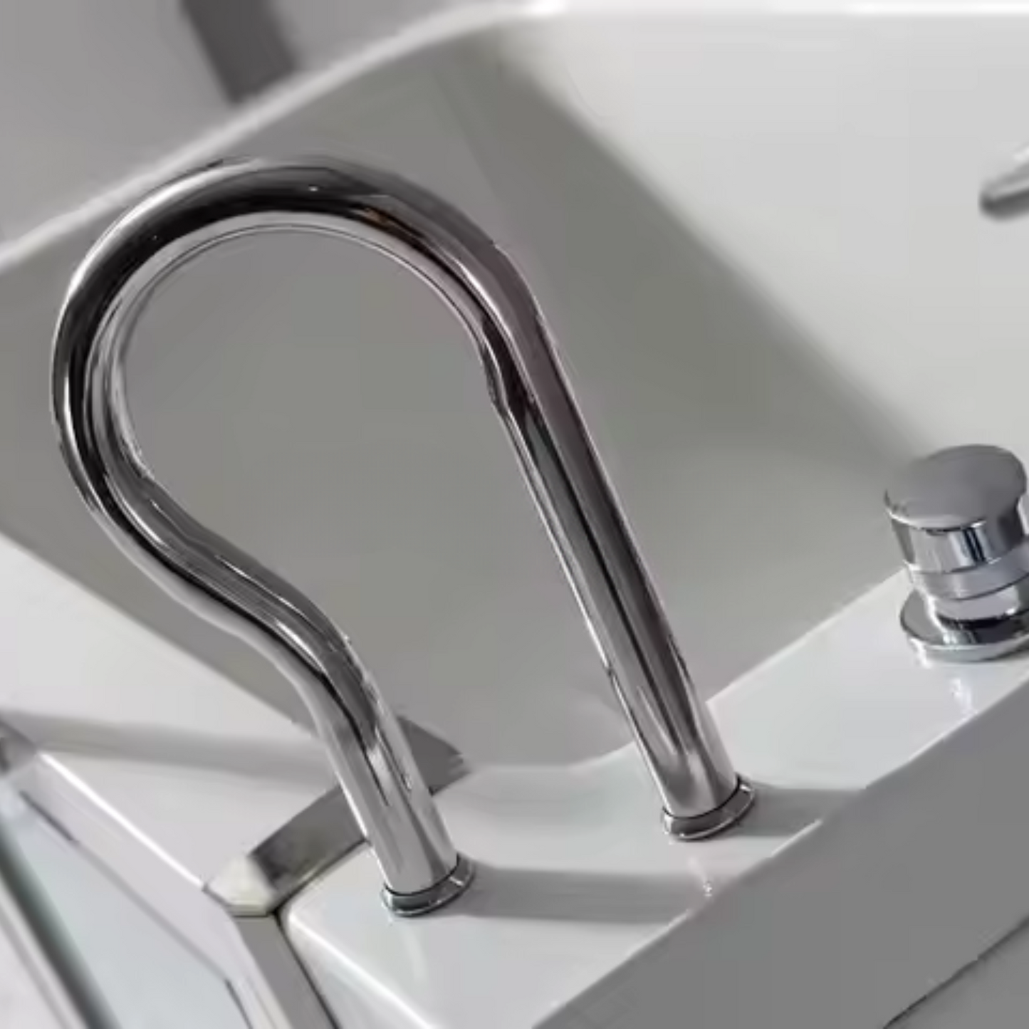 Nuvanta ComfortPod Hydro Basin